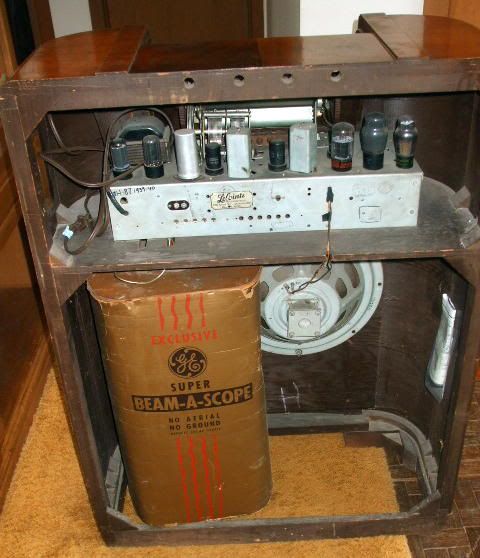   General Electric Floor Model Tube Radio H 87 1939 1940 Working  